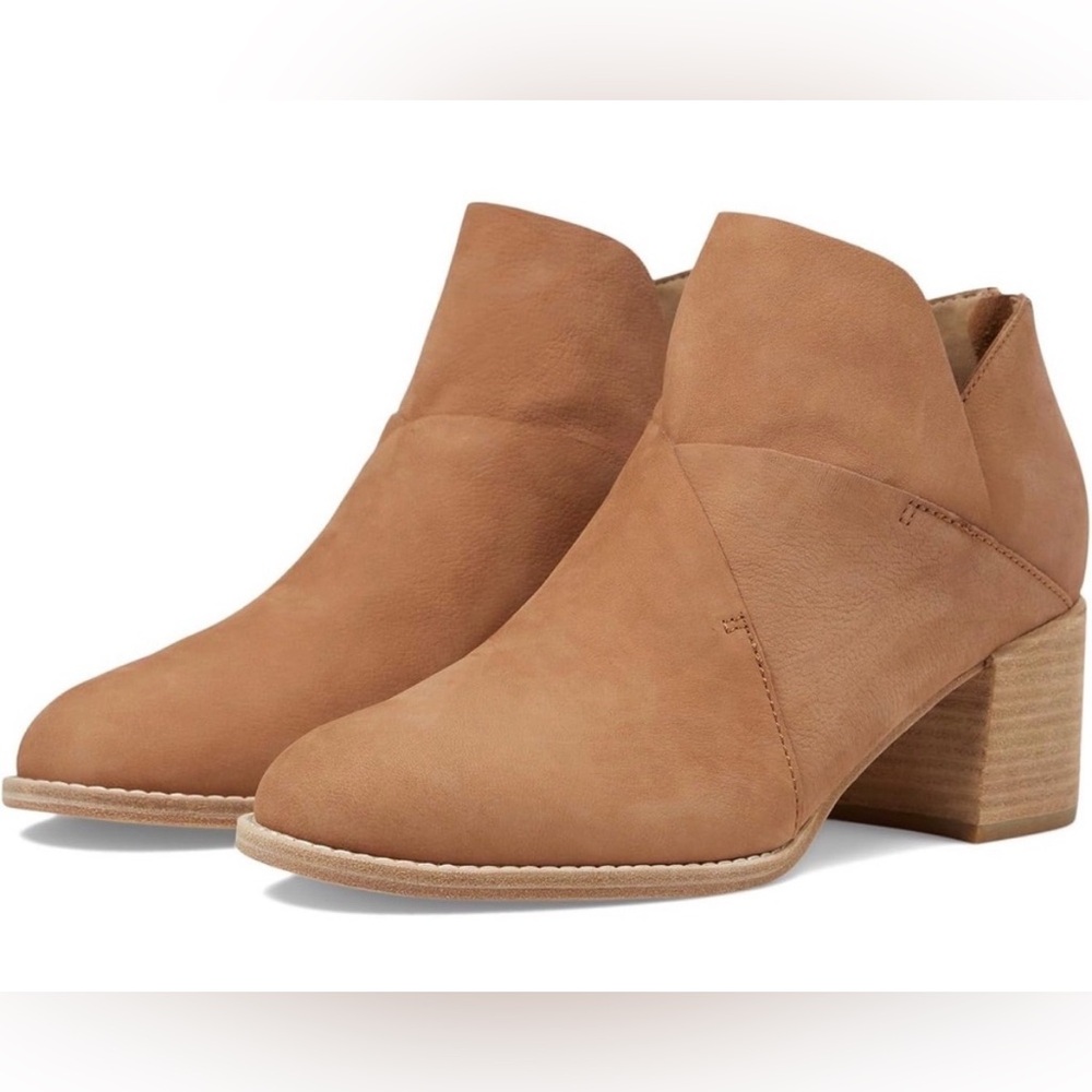 Eileen Fisher Bento Boot, Size 7